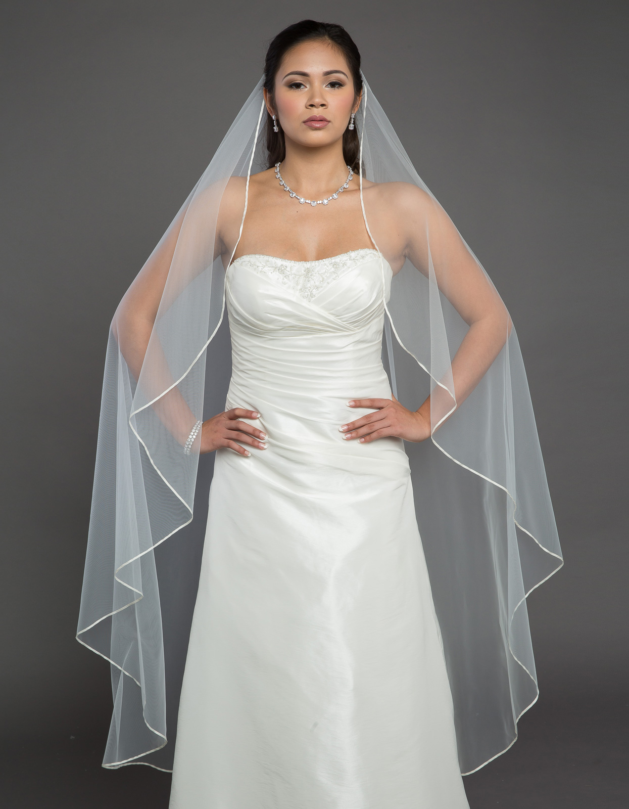 Bridal Classics Single Tier Veils V-730