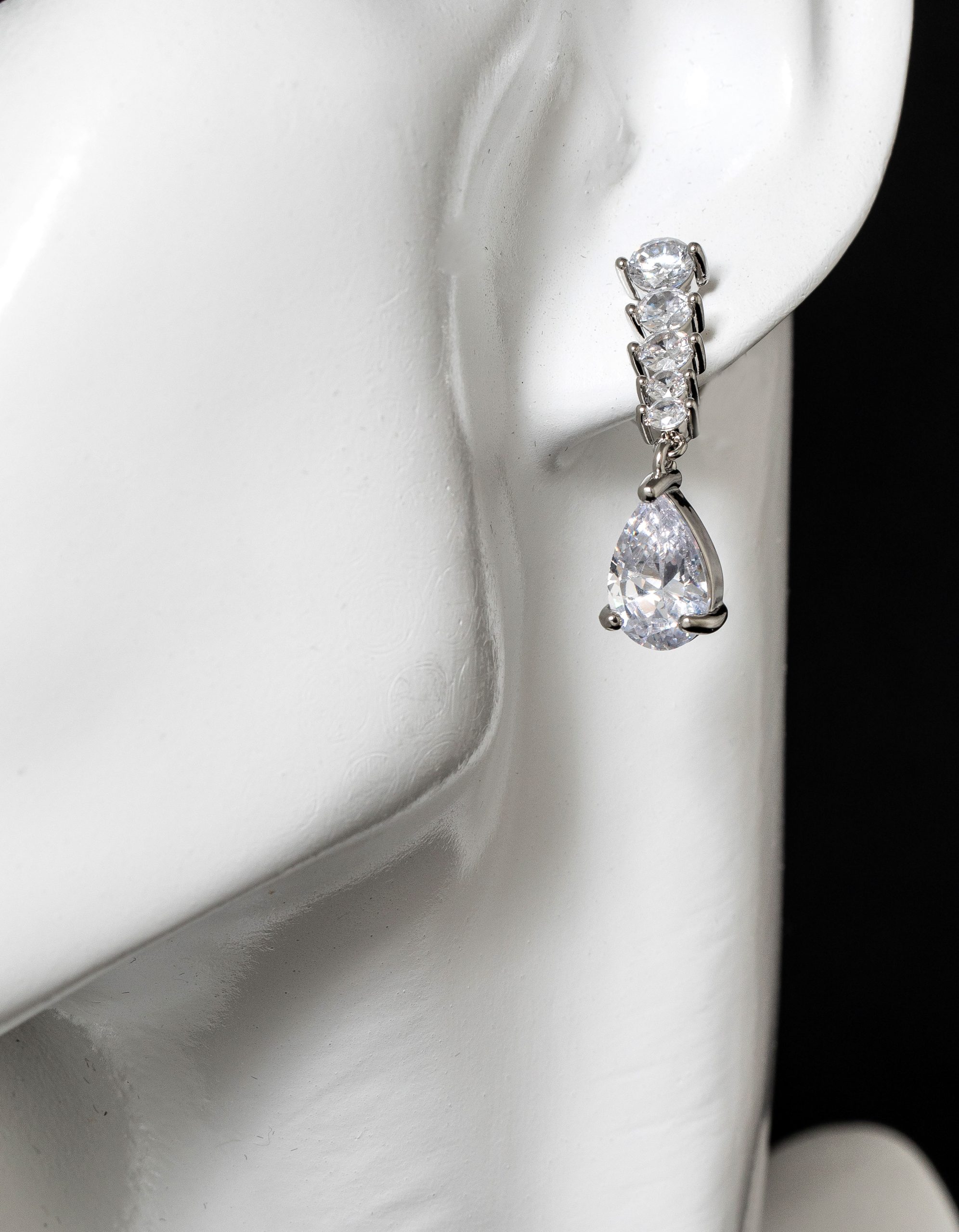 Bridal Classics Earrings ME-1240