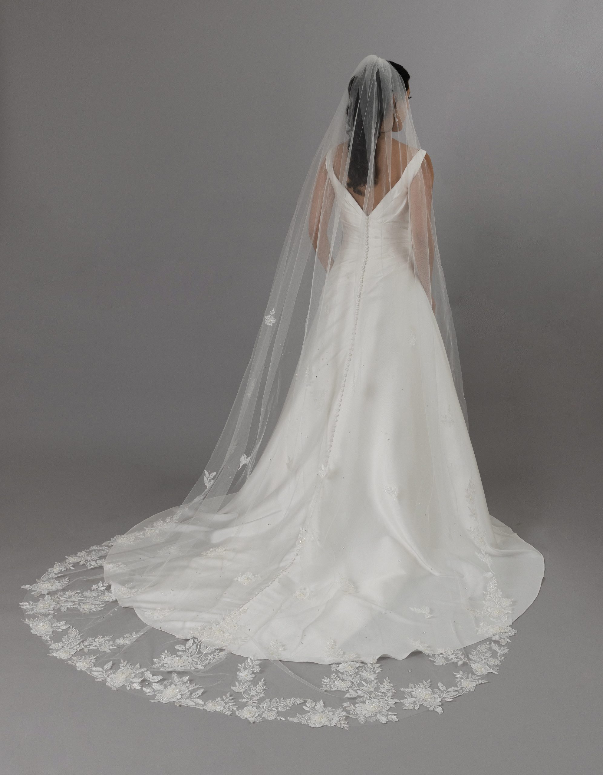 Bridal Classics Single Tier Veils MV-2531