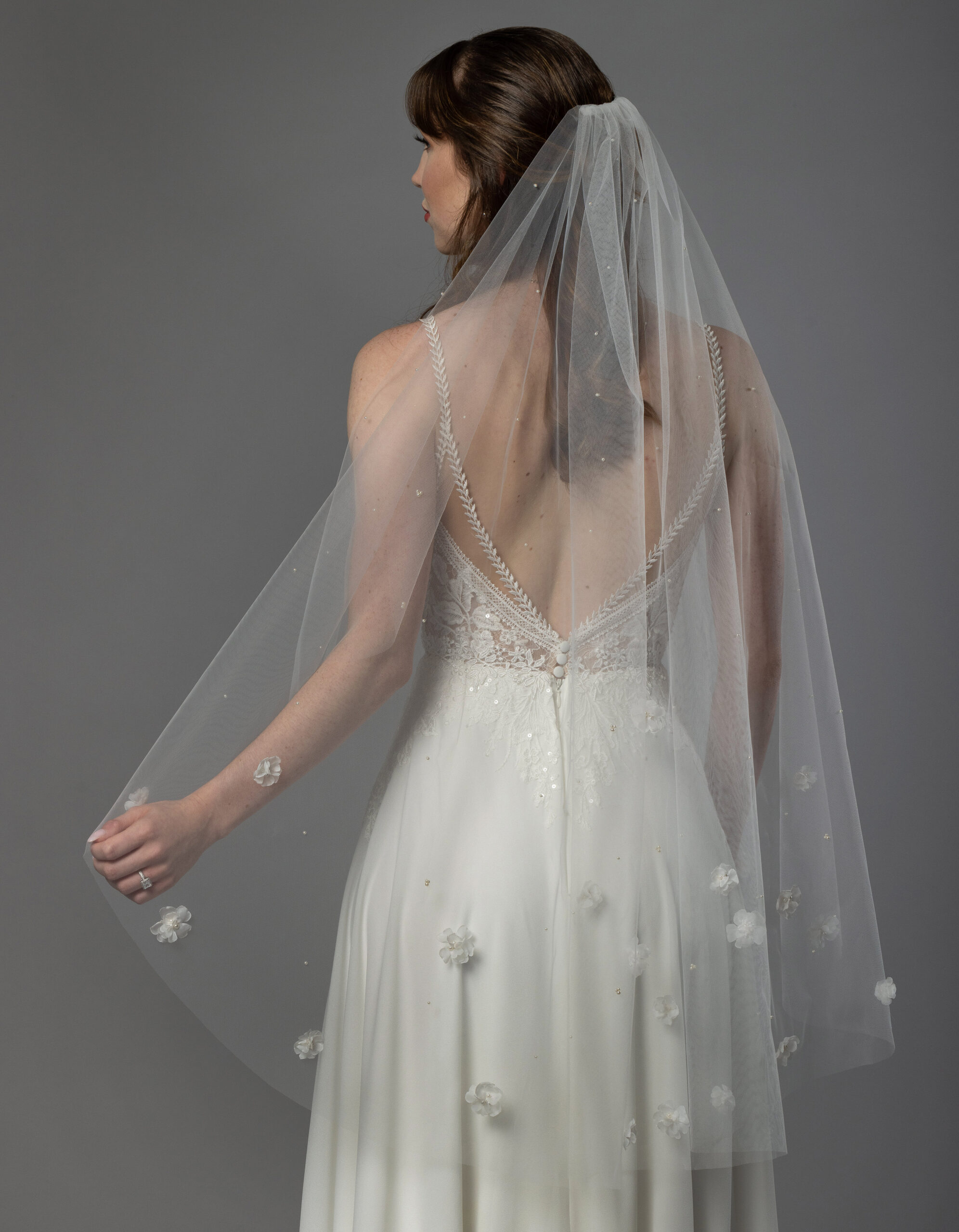 Bridal Classics Single Tier Veils V-844