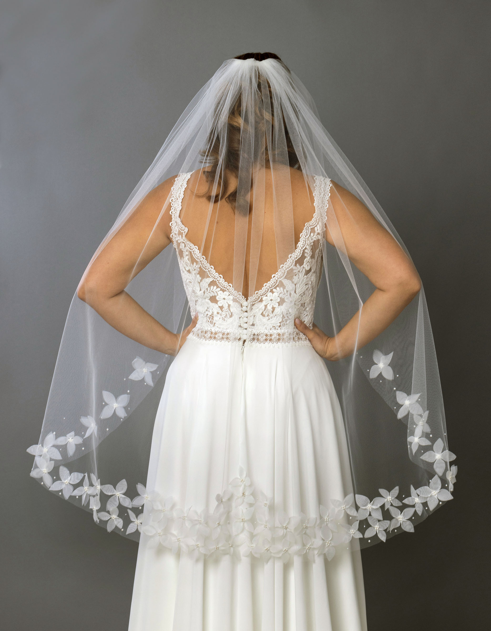 Bridal Classics Pearl Accented Veils MV-4025