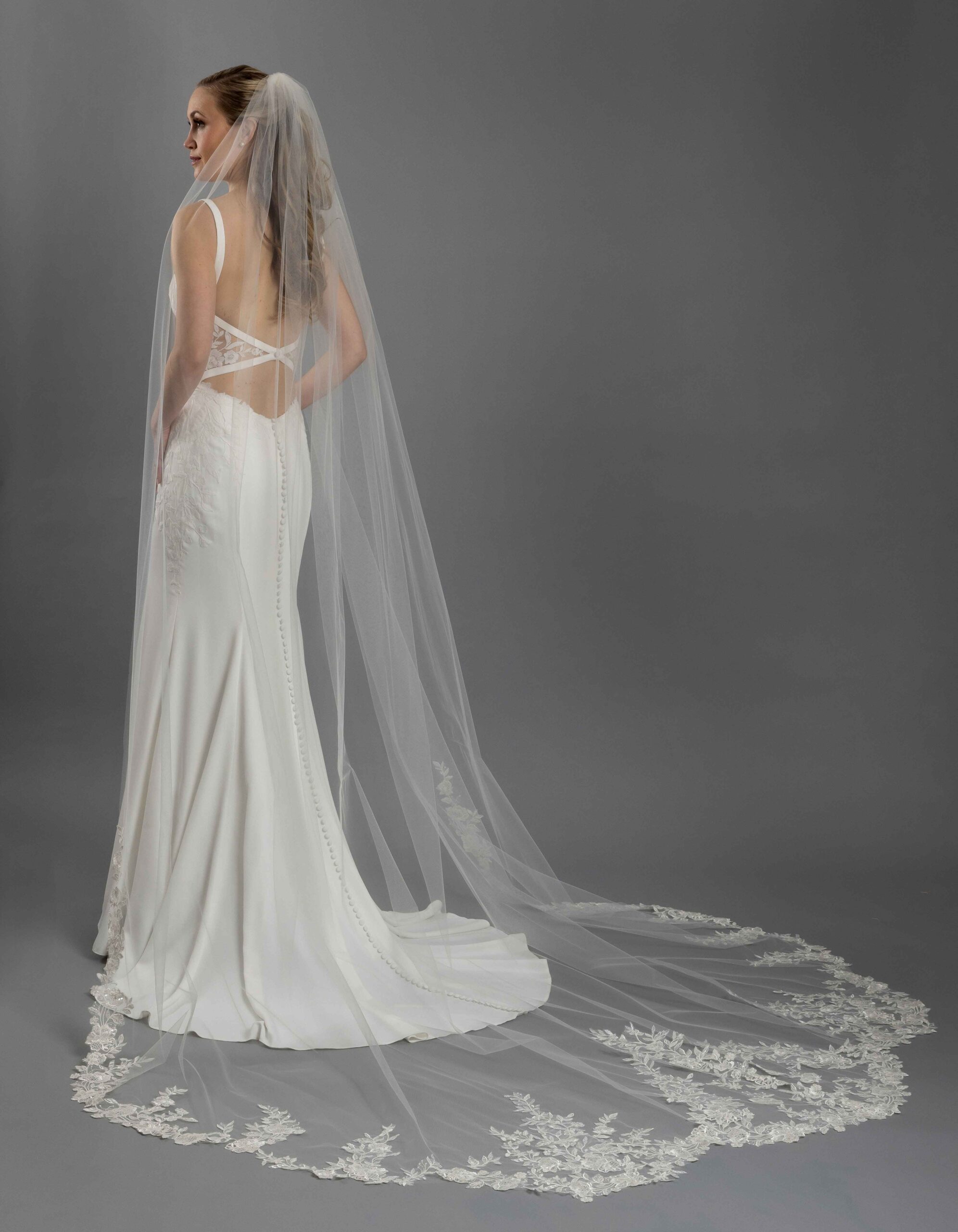 Bridal Classics Single Tier Veils MV-2627