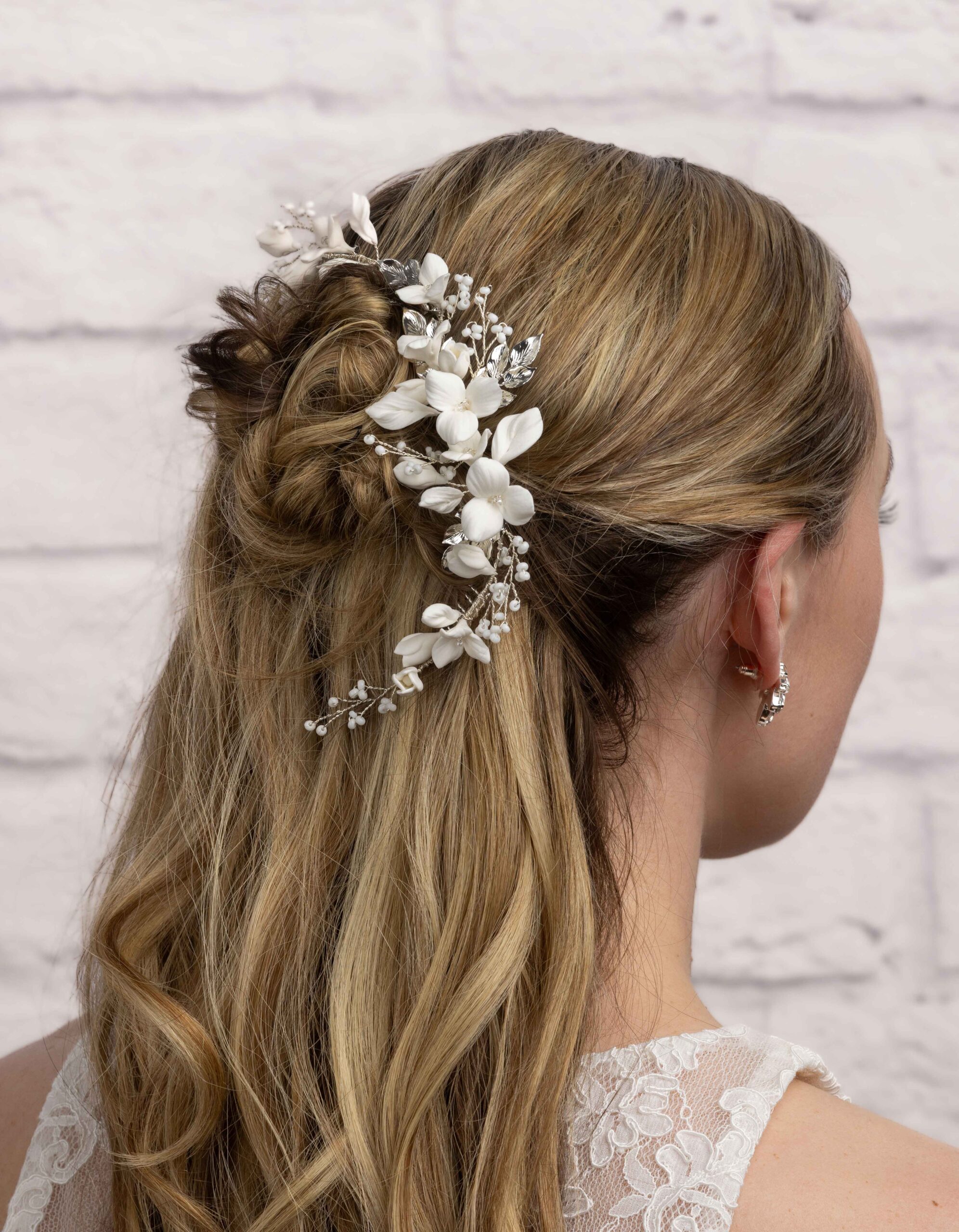 Bridal Classics Hair Combs & Clips T-4646