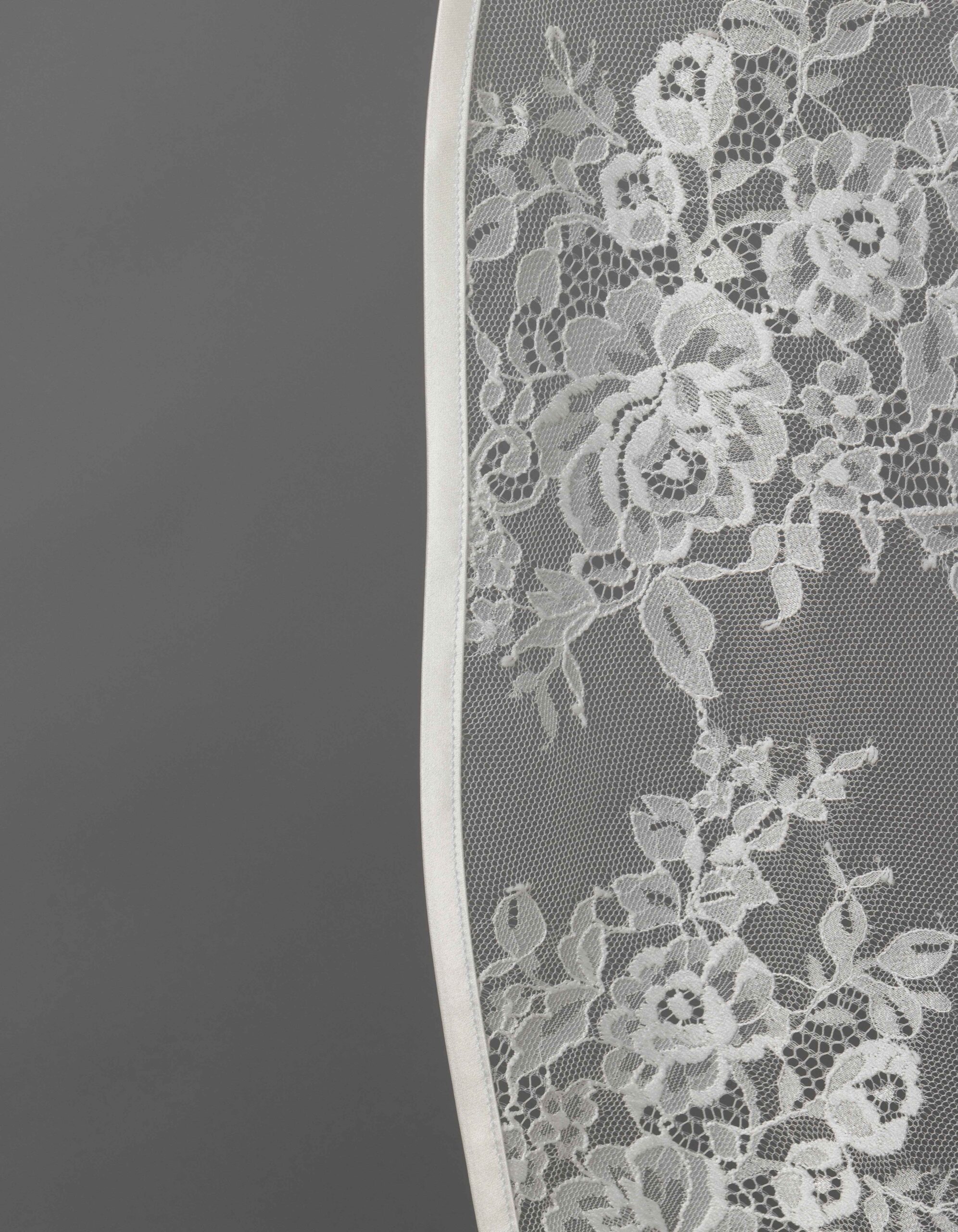 Bridal Classics Single Tier Veils V-862